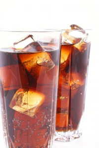 Two glasses of cola with ice