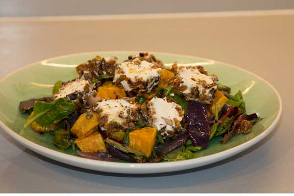photo of finished dish - Gousto goats cheese salad